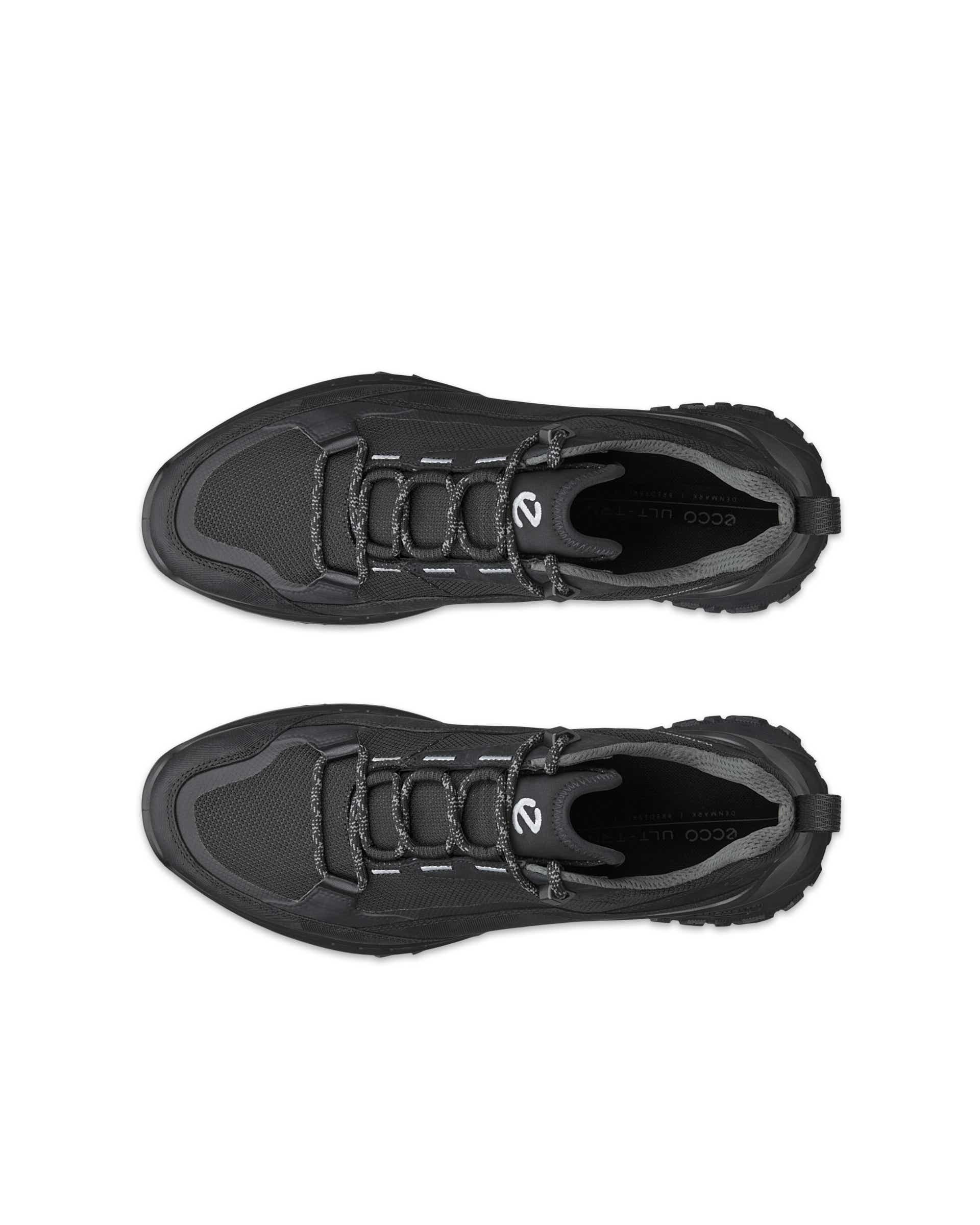 ECCO Ult-Trn Black